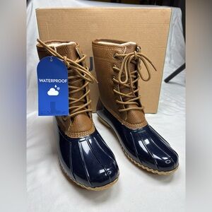 JBU Women's Maplewood Water-Resistant
Lace-up Boots
NWB -Size‎ 6.5M
